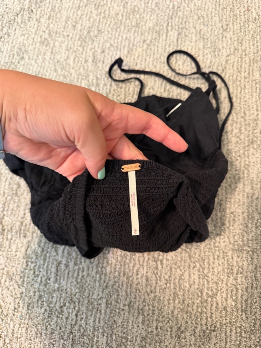 Free People Black Ruffled Halter Women’s Top - Picture 4 of 4